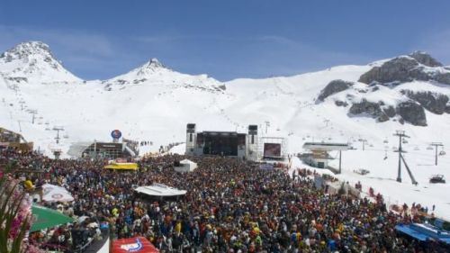In Tirolo concerto dei Muse e piste aperte fino a maggio