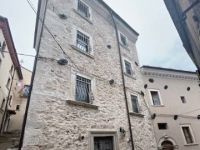 Casa indipendente in vendita a Rocca di Mezzo(AQ)