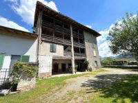 Rustico / Casale in vendita a Clusone(BG)