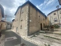 Casa indipendente in vendita a Rocca di Mezzo(AQ)