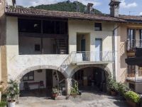 Casa indipendente in vendita a Clusone(BG)