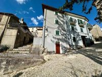 Casa indipendente in vendita a Rocca di Mezzo(AQ)