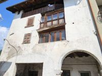 Casa indipendente in vendita a Clusone(BG)