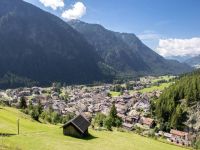 Palazzo / Stabile in vendita a Campitello di Fassa(TN)