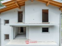 Appartamento in vendita a Villa di Chiavenna(SO)