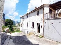 Casa indipendente in vendita a Castel di Sangro(AQ)