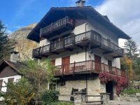 Appartamento in vendita a Courmayeur(AO)