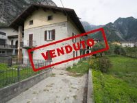 Casa indipendente in vendita a Novate Mezzola(SO)