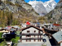 Appartamento in vendita a Courmayeur(AO)