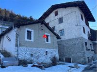 Casa indipendente in vendita a Gressan(AO)