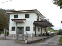 Palazzo / Stabile in vendita a Clusone(BG)