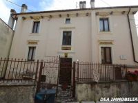 Casa indipendente in vendita a Ovindoli(AQ)