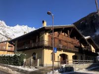 Appartamento in vendita a Courmayeur(AO)