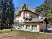 Appartamento in vendita a Courmayeur(AO)