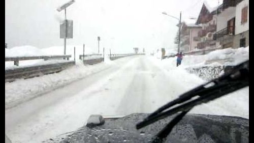 bufera di neve a livigno