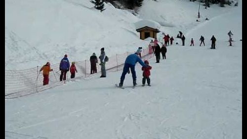 Ada skiing first time 1_3