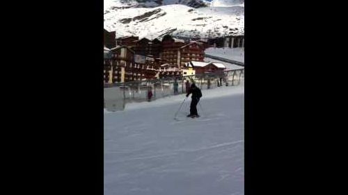 Gaz Edmunds skiing 1st attempt