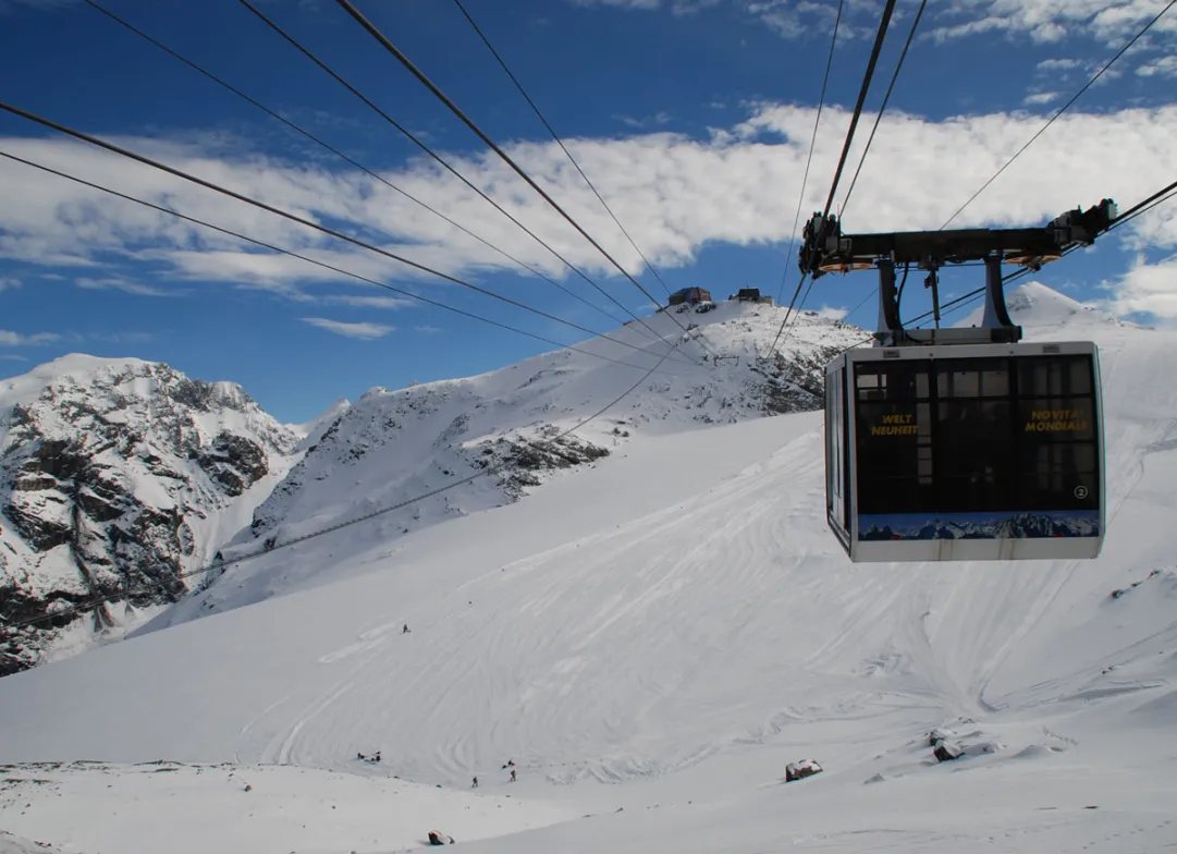 Pirovano. Ecco l'autunno magico del Passo dello Stelvio