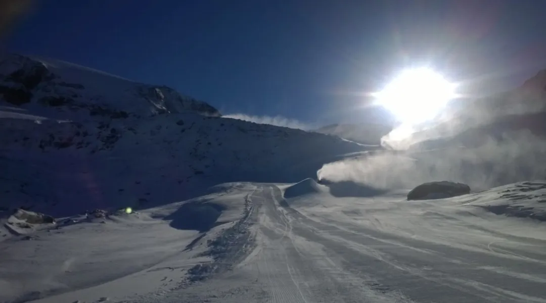 A Cervinia dal 12 Novembre apre la parte alta del ventina. Ancora chiusi gli impianti a Plan Maison