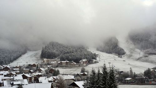 E' arrivata la neve sulle alpi, e in settimana è previsto un ulteriore calo termico