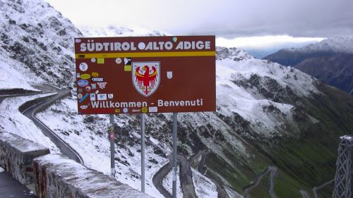 Passo dell Stelvio: strada aperta fino al 8 Dicembre 