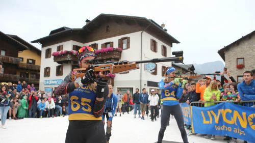 Lisa Vittozzi supera Dorothea Wierer nella festa di Livigno