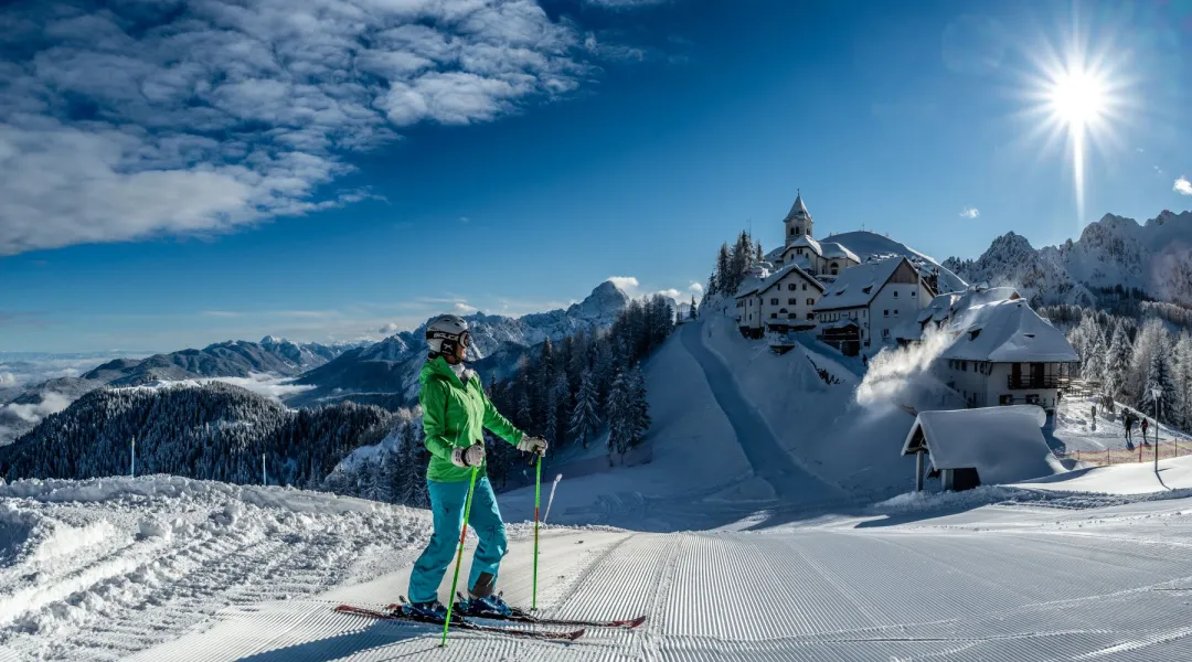 Sella Nevea e Tarvisio si preparano alla stagione invernale con prezzi skipass vantaggiosi per le famiglie