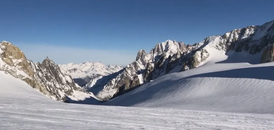 Torna Summer School 'Ghiaccio Fragile', lo stage sul campo tra la Valle d'Aosta e il Piemonte