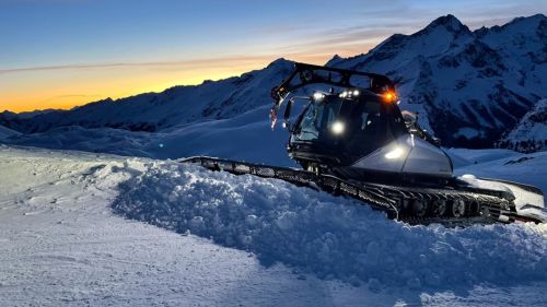 Dietro le quinte del Monterosa Ski: come si prepara una pista da sci?