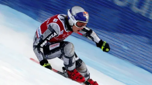 Lake Louise, prima vittoria in Coppa del Mondo per Ester Ledecka che spegne il sogno di Corinne Suter