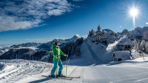 Sella Nevea e Tarvisio si preparano alla stagione invernale con prezzi skipass vantaggiosi per le famiglie