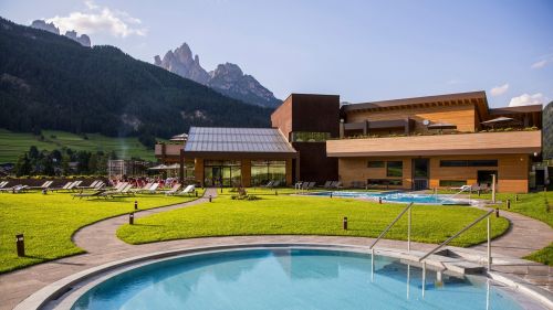 In Val di Fassa il benessere è di casa con Qc Terme Dolomiti