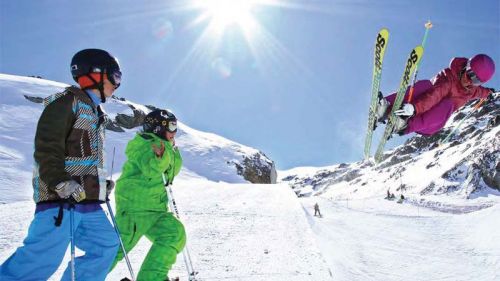 Sci Estivo, dal 24 Giugno al 2 Settembre a Les 2 Alpes, Francia.