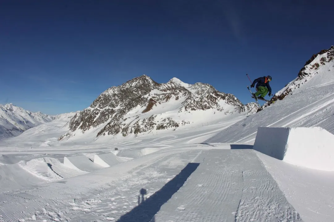 Free Style snowpark val Senales