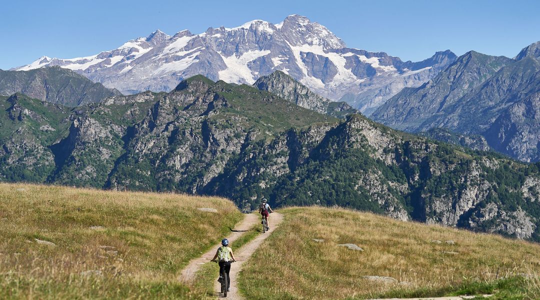 Monterosa Ski inaugura l’estate 2026: impianti aperti tra ghiacciaio, trekking, bici e grandi novità in quota