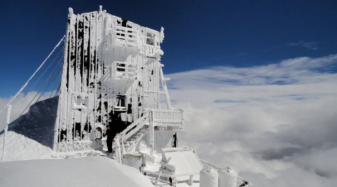 Inverno all'attacco, arriva il primo gelo in pianura.