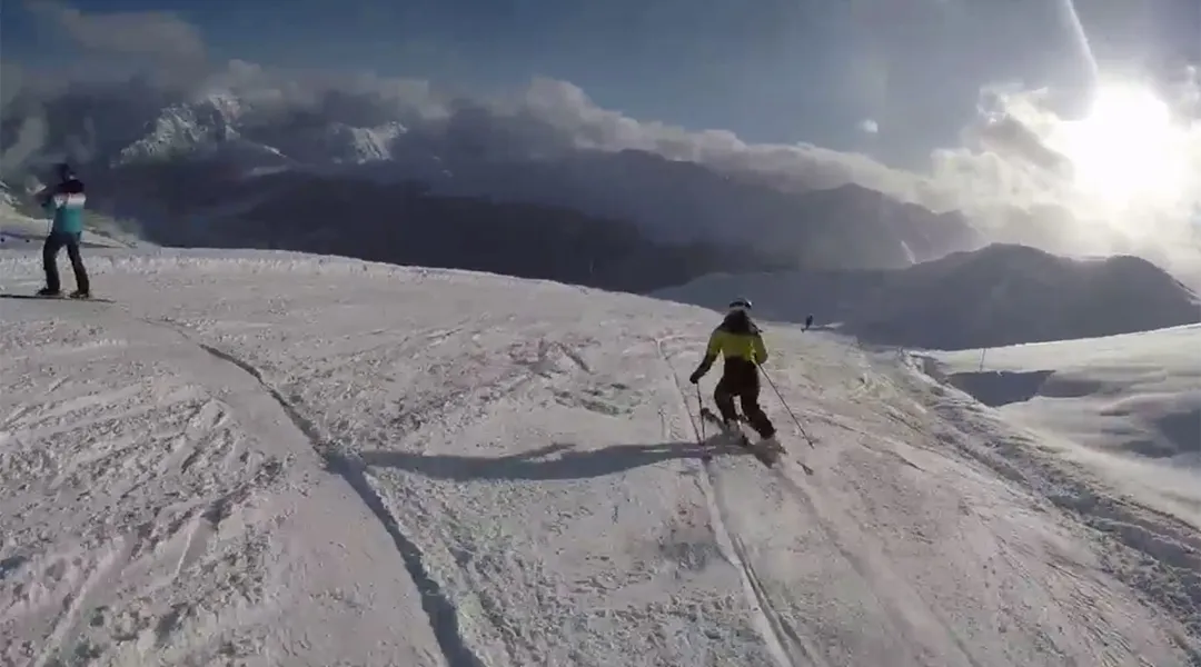 Livigno riparte, oggi dopo quasi due anni di buio quasi 1500 sciatori sulle piste di Carosello 3000