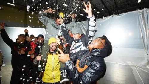 ThirtyTwo, l'azienda fondata e gestita da snowboardisti, celebra 25 anni