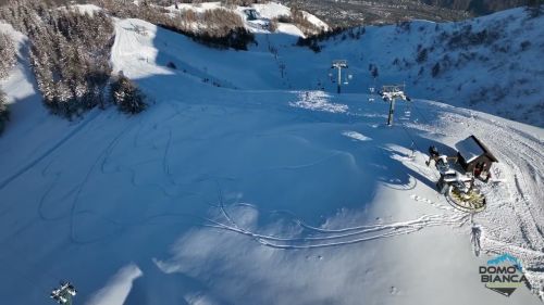 Domobianca 365 : lo spettacolo dell'ultima innevata