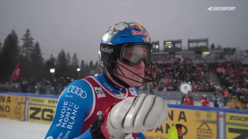 Clement Noel comanda la 1ª manche dello slalom di Levi nonostante l’errore