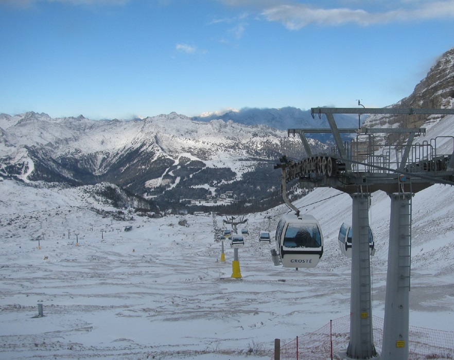 Il Nord Italia sotto al neve. Questo weekend si scia al Col Gallina e a Madonna di Campiglio