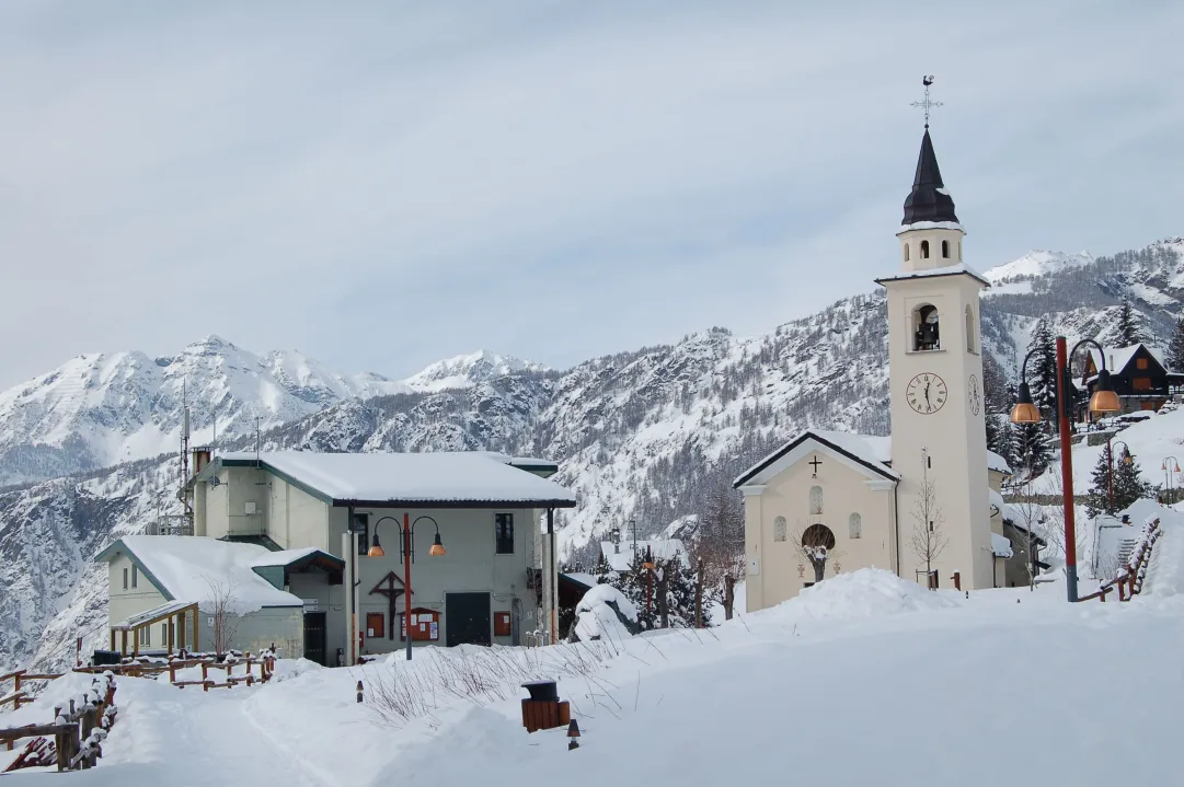 Chamois, Valle d'Aosta - La piazzetta centrale