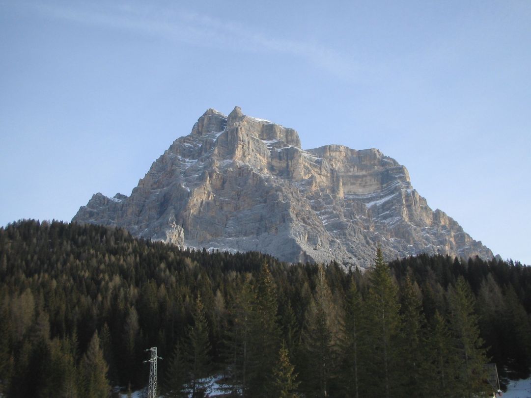 ecco il monte Pelmo, sulle Dolomiti