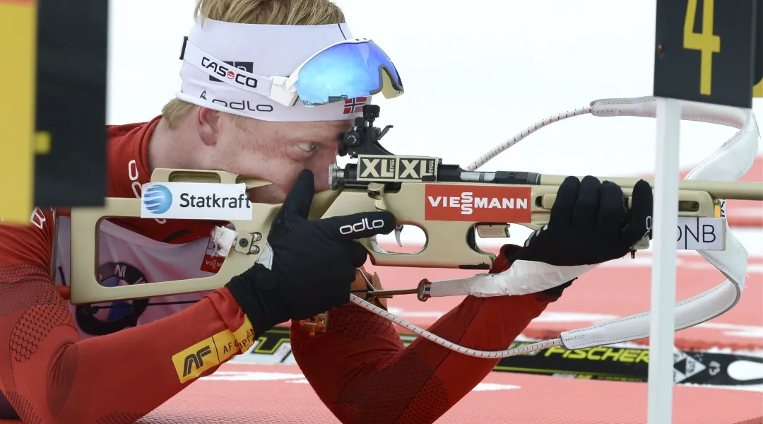 La 'legge della B' colpisce ancora! Johannes Thinges Bø trionfa nella sprint di Hochfilzen