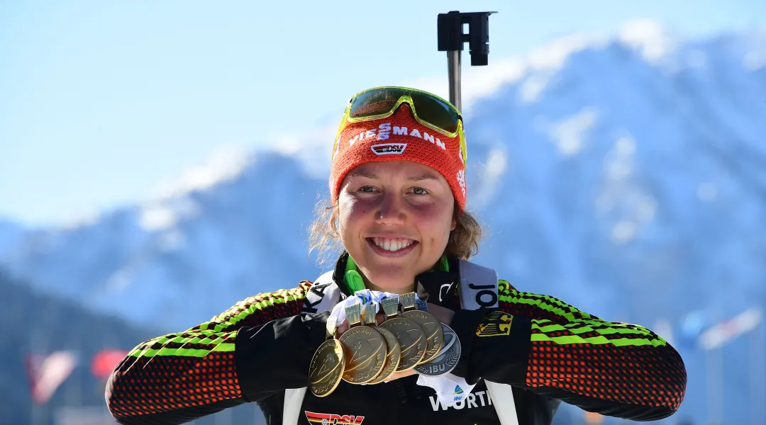 Laura Dahlmeier dove osano le aquile: 5° oro iridato in sei gare. Mai nessuna come lei