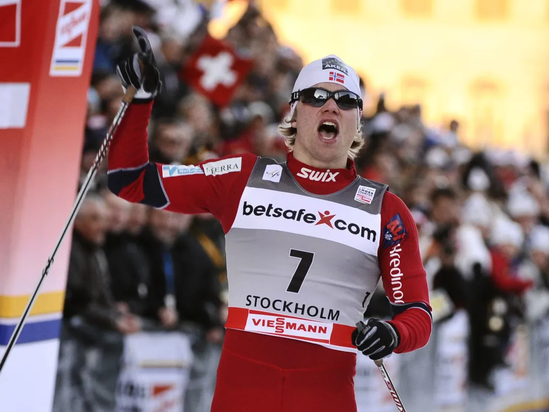 Eirik Brandsdal vince in rimonta la sprint del Ruka-Triple