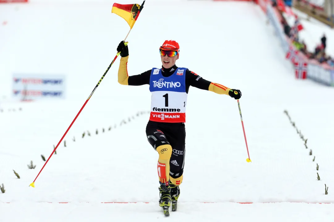 Eric Frenzel vince Oberstdorf e ipoteca la Coppa del Mondo. Nuovo episodio di dilettantismo della Fis