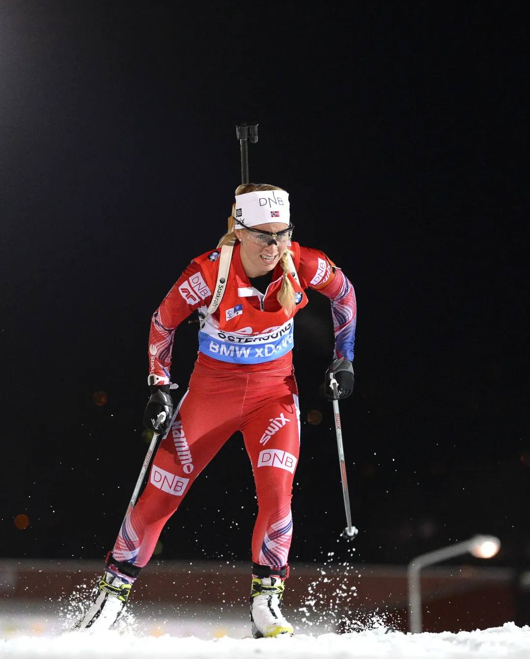 Dorothea Wierer sfiora il podio nella sprint in cui arriva la prima vittoria di Tiril Eckhoff