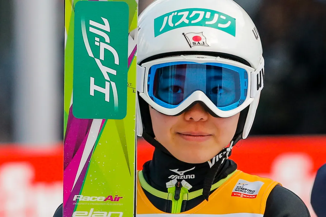 Sara Takanashi campionessa del mondo junior per la terza volta consecutiva