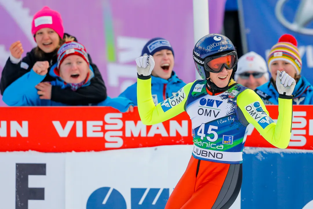 Daniela Iraschko-Stolz firma il bis a Planica, Takanashi superata di un soffio